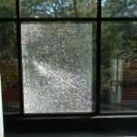 خودکشی شیشه