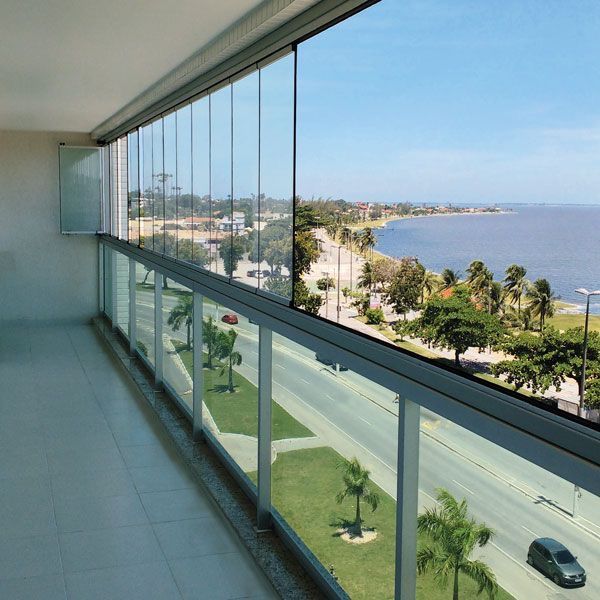 جام بالکن شیشه ای ریلی